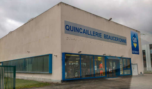 QUINCAILLERIE BEAUCERONNE
